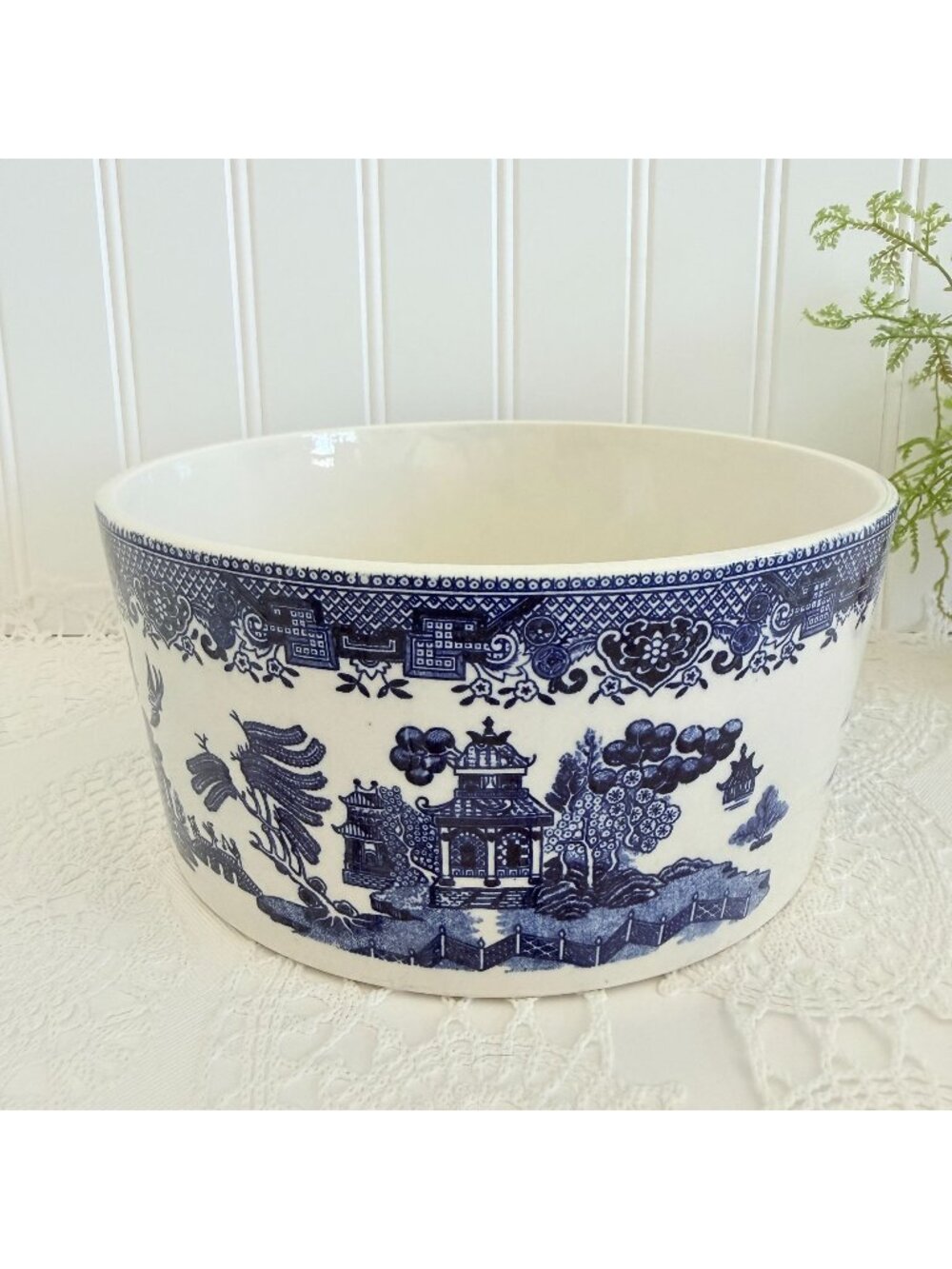 Vintage Heritage Mint Blue Willow Souffle Bowl 7.75" Stoneware Baking Dish Japan